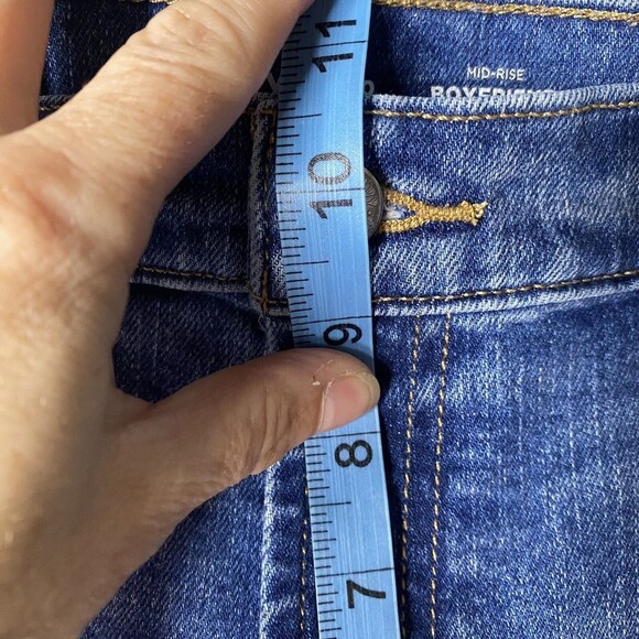 Old Navy Womens Sz 10 Distressed Boyfriend ankle jeans mid rise raw hem - Picture 13 of 15